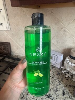 Lime Extract Nourishing Shower Gel - Green